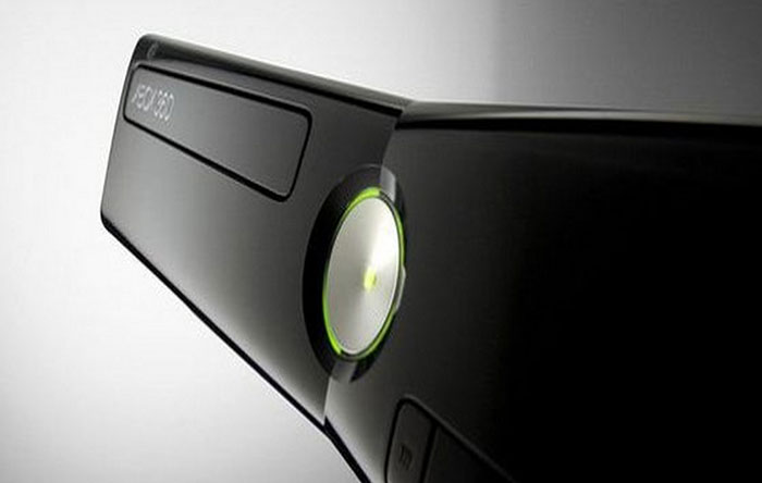 Xbox360-Slim-1.jpg